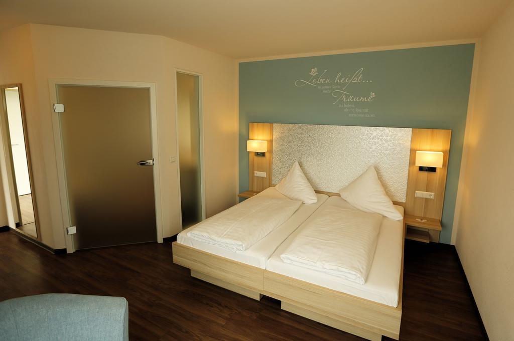 Hotel Donaublick Scheer Exterior photo
